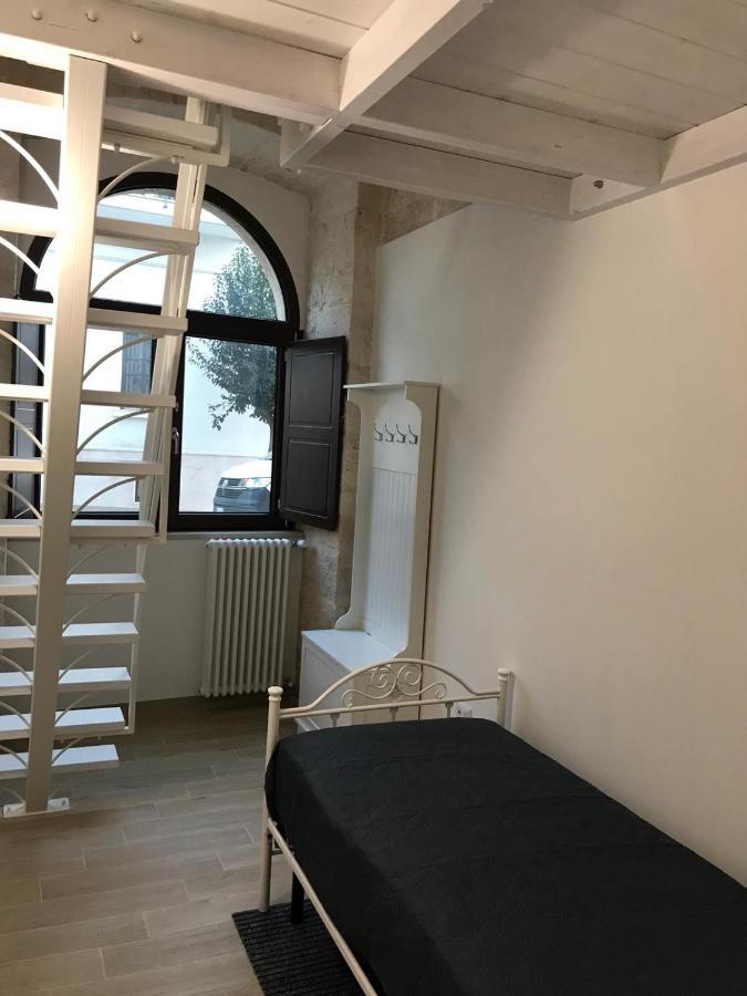 Bed and Breakfast Nido Di Pietra-Dimora In Centro Альберобелло Экстерьер фото