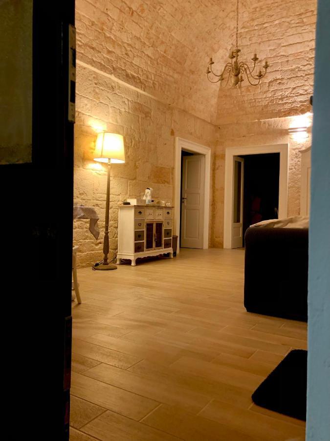 Bed and Breakfast Nido Di Pietra-Dimora In Centro Альберобелло Экстерьер фото