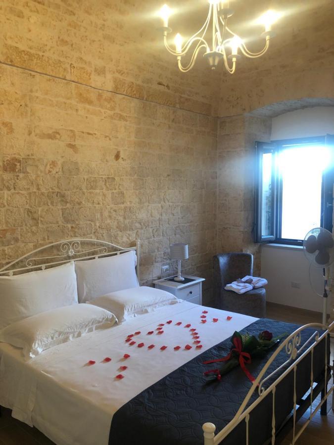 Bed and Breakfast Nido Di Pietra-Dimora In Centro Альберобелло Экстерьер фото